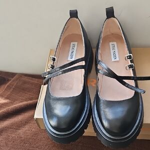Steve Madden Black Double Strap Flats